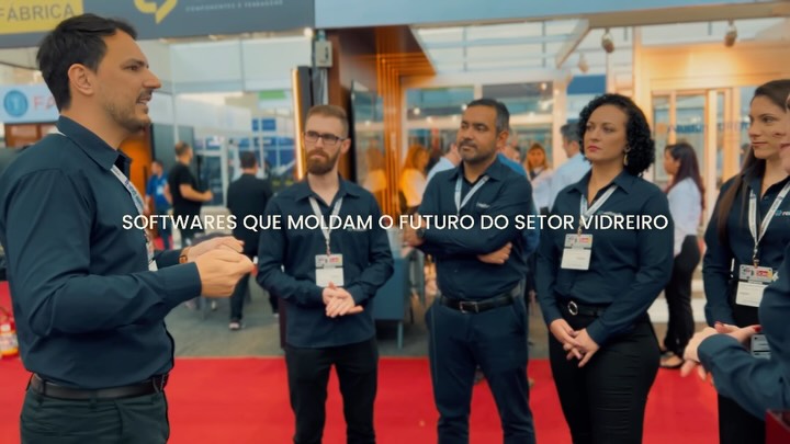Há 20 anos, a tecnologia tem nome, rosto e propósito.Por trás de cada linha de código, existem pessoas comprometidas em transformar a indústria do vidro, com dedicação, conhecimento e visão de futuro.Mais do que sistemas, construímos soluções com quem faz tudo acontecer todos os dias. 🤝O nosso maior ativo? A nossa equipe.